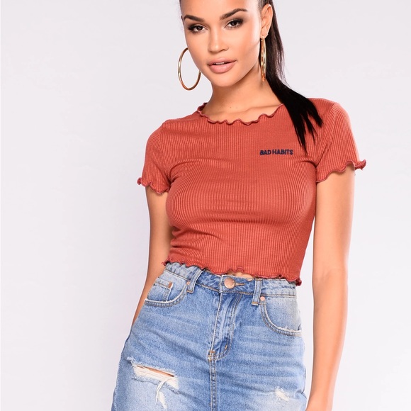 Fashion Nova Tops - Cropped top